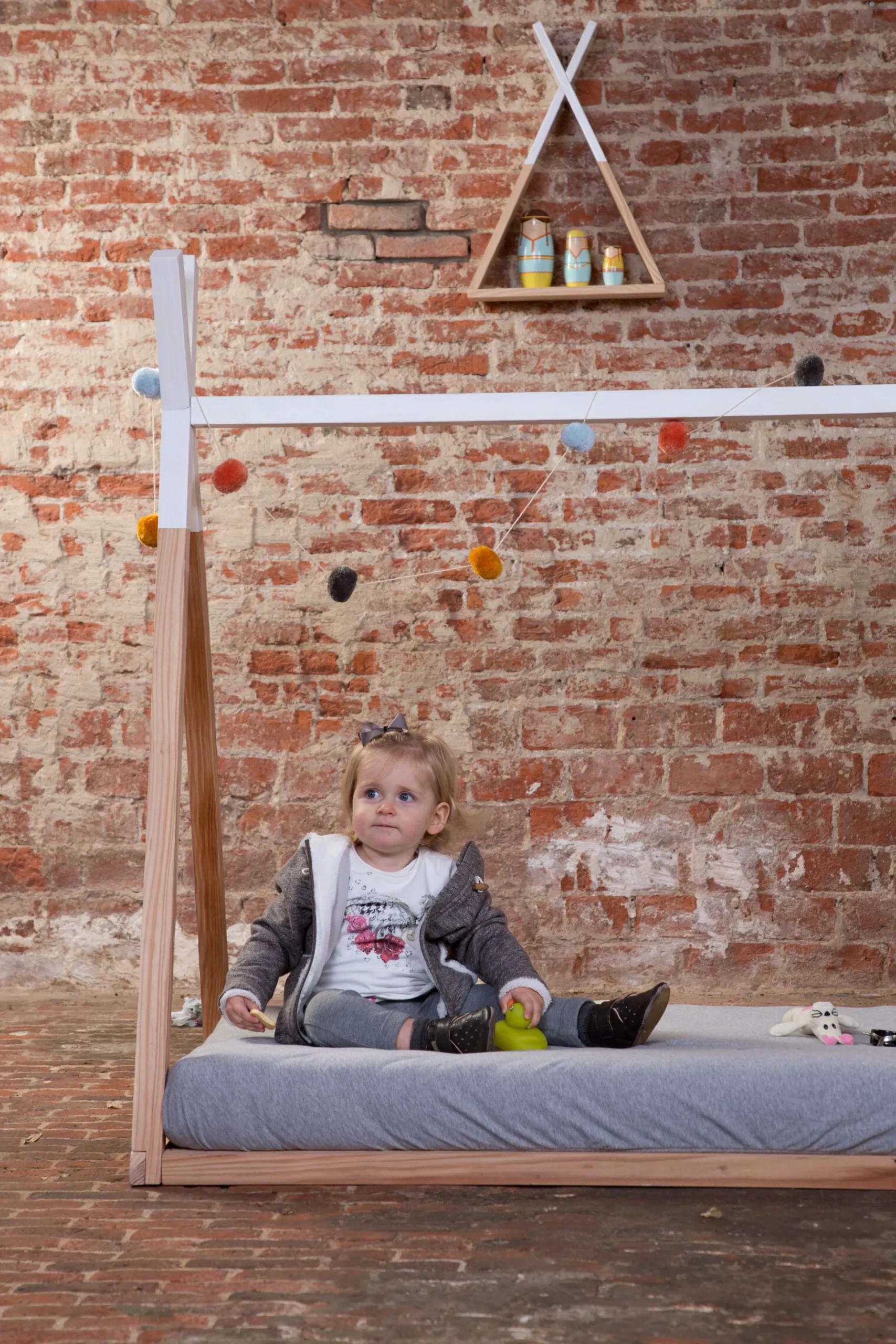 Childhome Étagères Murales|Tipi-Etagère Murale Tipi - Bois - Naturel Blanc