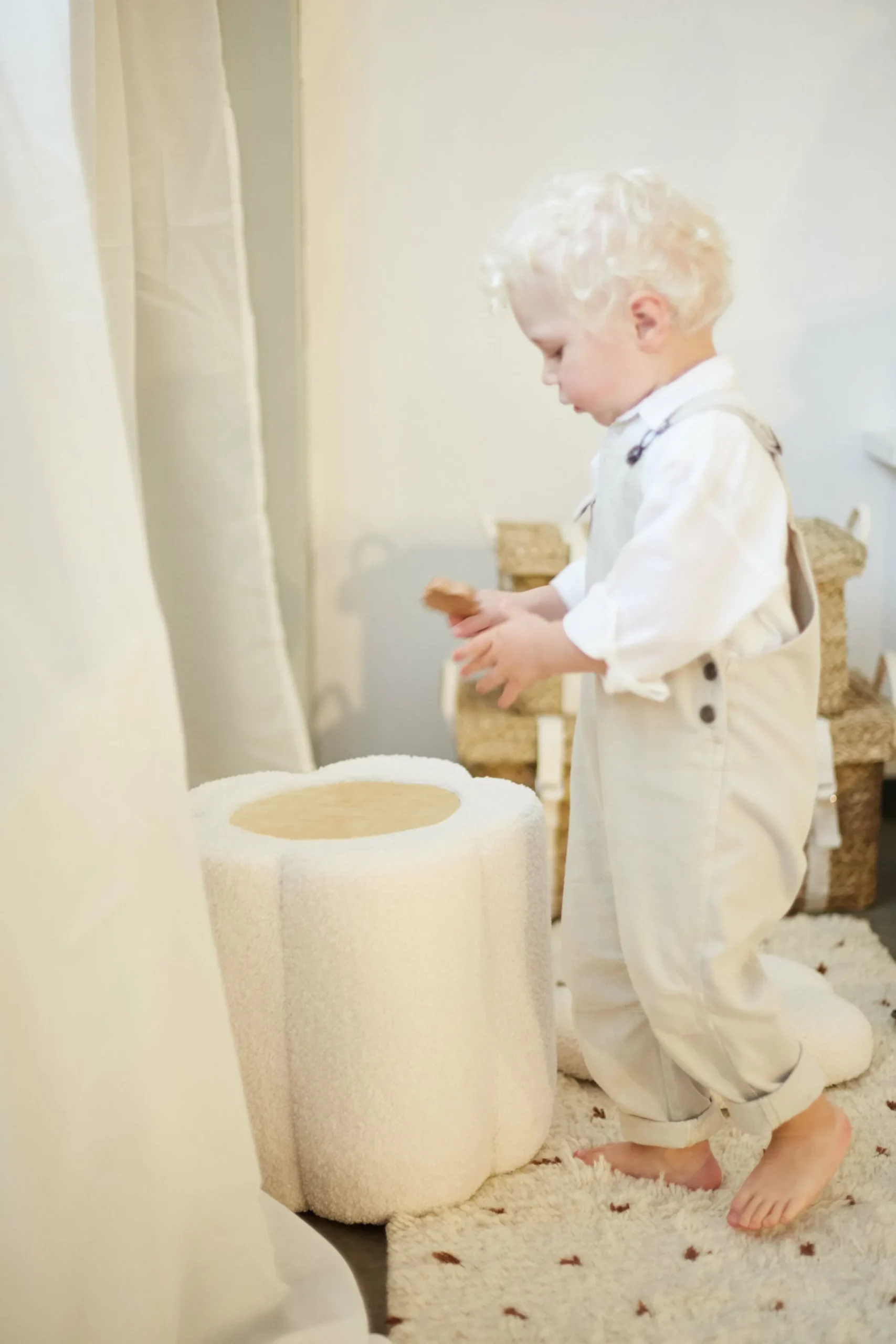 Childhome Paniers De Rangement-Pouf + Coffre à jouets Fleur blanc cassé